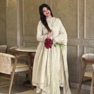 WOMEN'S ELEGANT WHITE ANARKALI SUIT SET WITH DUPATTA