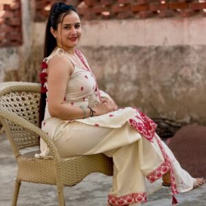 Elegant Off White & Red Maska Cotton Silk Embroidered Kurta Pant Set with Dupatta