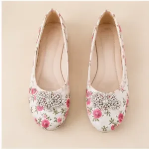 Kids Baby Girls Jutti – Handmade Floral Print Ethnic Slip-On Shoes with Comfortable TPR Sole ( multicolor, 5-5.5 Years )
