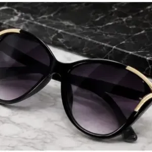 Women’s Retro Cat Eye Sunglasses – Black UV Protected Fashion Shades | Stylish Lightweight Eyewear for Daily & Party Wear ( black, OS )