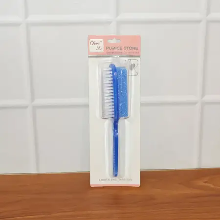 6Kz4lldXm03xbGB3R0rDDrrHkFxYG87vgS5a1OGz.webp Foot Scrubber Brush with Pumice Stone – Dual-Sided Foot Cleaning & Exfoliating Brush | Dead Skin & Heel Care ( blue, OS )